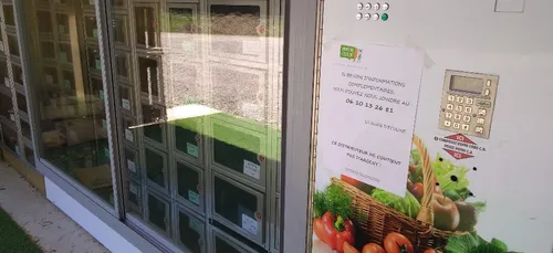 Gironde : un distributeur de fruits et légumes