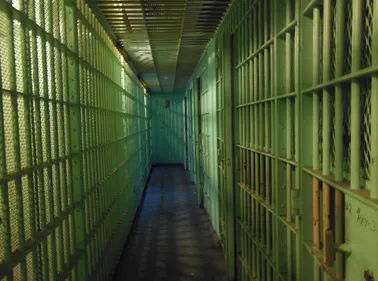 Neuvic-sur-l'Isle : les surveillants de prison n'en peuvent plus