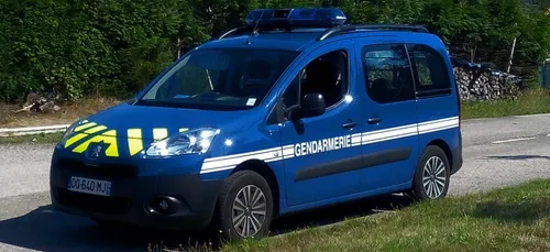 Dordogne : deux obus découverts dans une maison