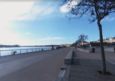 Bordeaux : un homme grièvement blessé dans un accident de trottinette