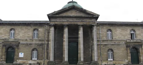 Bordeaux : le personnel des urgences de l’hôpital Saint-André en grève