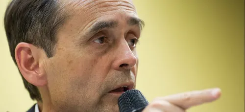 Bordeaux : Robert Ménard poursuit deux élus girondins pour diffamation