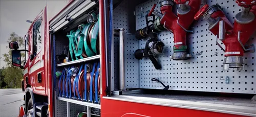 Incendie à Bordeaux : aux moins six bâtiments détruits, la piste de...