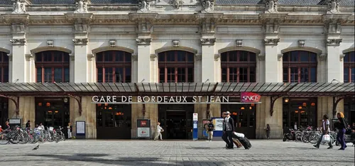 Bordeaux : un suspect interpellé après l’évacuation de la gare...