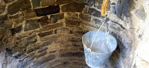 Dordogne : un enfant tombe dans un puits de 25 mètres