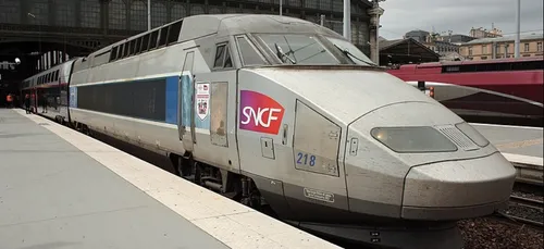 Nouvelle-Aquitaine : un contrôleur agressé au couteau dans un TGV