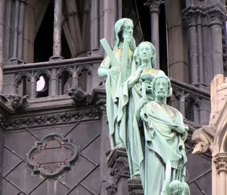 Des inspecteurs en Dordogne pour examiner les statues de Notre Dame...