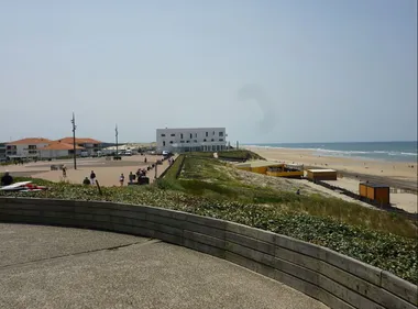 Biscarosse : le maire prend deux arrêtés de péril imminent sur la dune