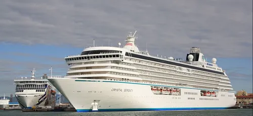 Un géant des mers amarré à Bordeaux !