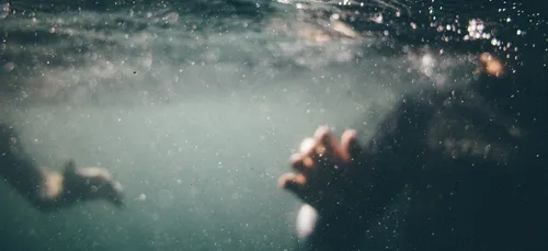 Dordogne : un enfant retrouvé inconscient dans une piscine