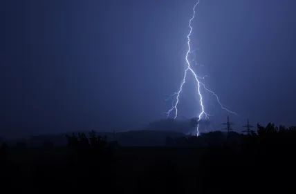 Vigilance jaune aux orages en Gironde et Dordogne