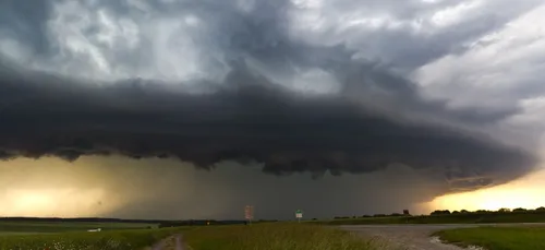 Orages en Nouvelle-Aquitaine : la Gironde et la Dordogne placées en...