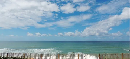 Gironde : des ballots de cocaïne s’échouent sur la côte, certaines...