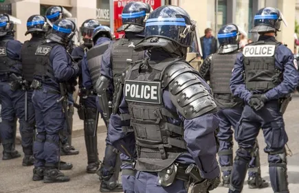 Bordeaux : un "black bloc" libéré et placé sous contrôle judiciaire