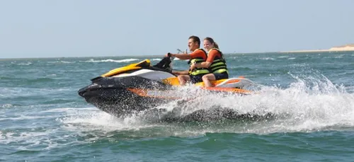 ArcaJetMarine vous propose des balades en jet ski