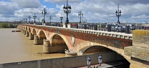 Un corps repêché dans la Garonne
