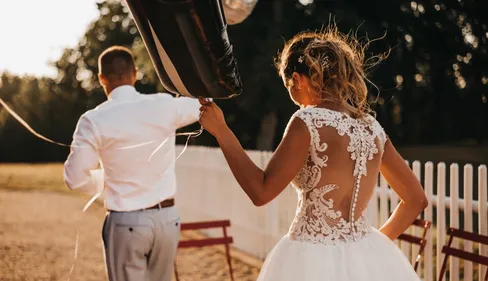 Bordeaux : avec la crise sanitaire, les photographes de mariage se...