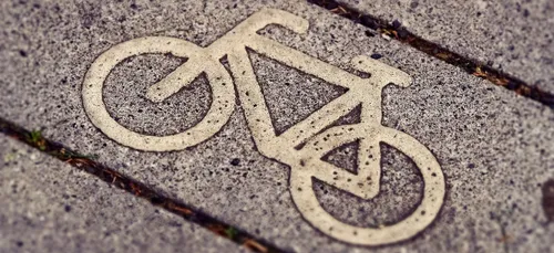 Bordeaux : les pistes cyclables post-confinement vont rester en...