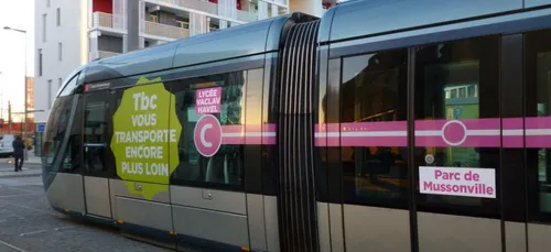 Un homme traîné par un tramway à Bègles