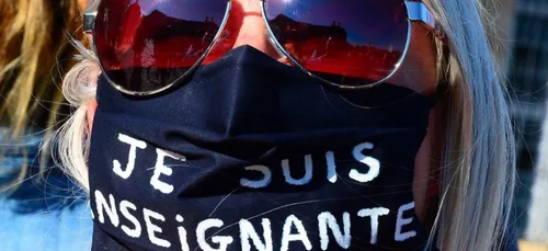 Bordeaux : des milliers de personnes rendent hommage à Samuel Paty