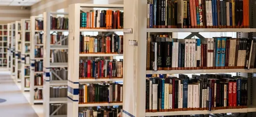 Bordeaux : les bibliothèques proposent un système de « click and...