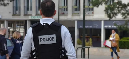 Floirac : évacuation d'un camp de gens du voyage en face de l'Arkea...