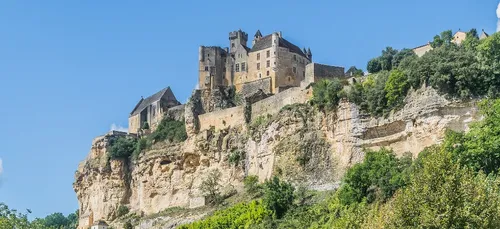 Dordogne : le président du département condamné pour injure publique