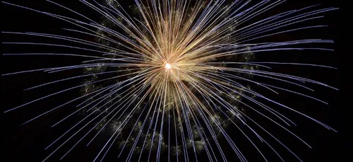 Bordeaux : un feu d'artifice pour le 14 juillet