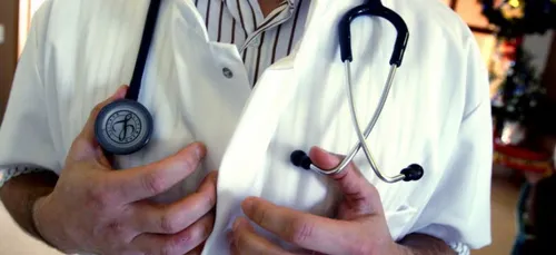 Un SDF se fait passer pour un médecin