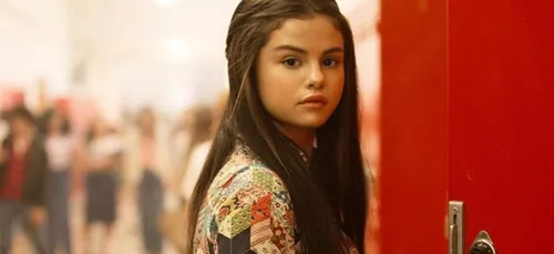 Selena Gomez veut faire carrière à Bollywood et divise les...