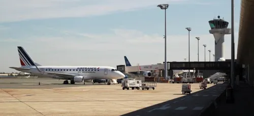 Grève des contrôleurs aériens