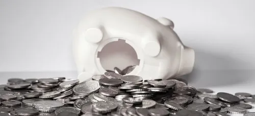 Il met sa petite amie "usagée" en vente sur eBay !