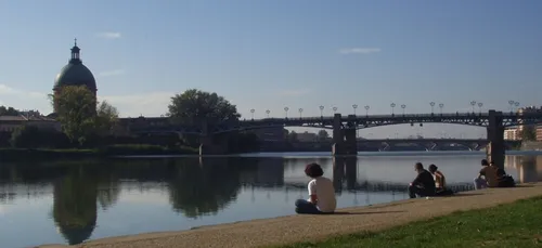 Un cadavre repêché dans la Garonne