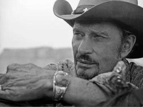 500 personnes recherchées pour rendre hommage à Johnny Hallyday