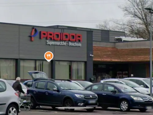 Après la fusillade survenue à Forbach devant un magasin...
