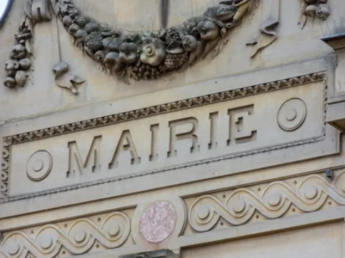 Un maire vosgien accusé de viol 