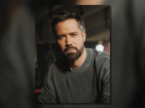 20 ans de carrière, nouvelle chanson, album à venir... Emmanuel...