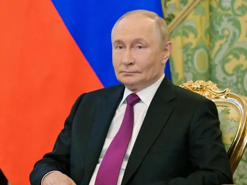 Crises internationales : entre aide humanitaire à Gaza et sommet...