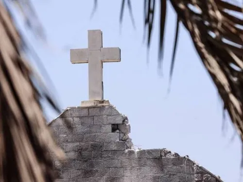 Frappes à Gaza : vive émotion après la mort de trois chrétiens dans...