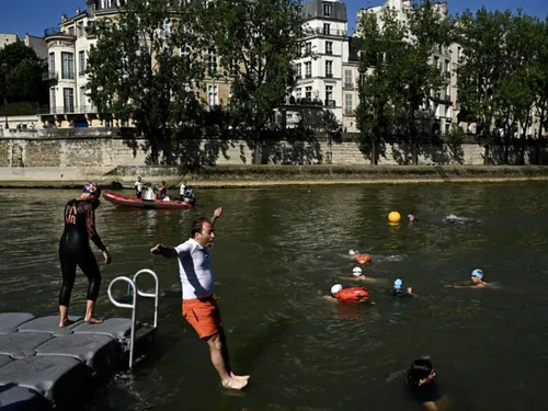Pluie à Paris : les baignades dans la Seine fermées dès le...