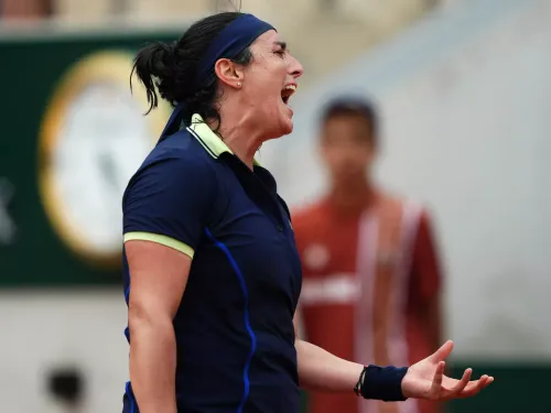 Ons Jabeur dénonce l’invisibilisation du tennis féminin en soirée