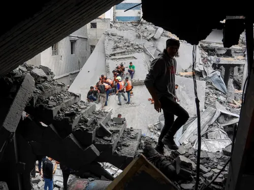 LE JOURNAL EN LANGUE FRANCAISE DU SOIR 09/04/2025