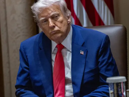 Négociations sur l'Iran, tensions en Ukraine et frappes au Yémen