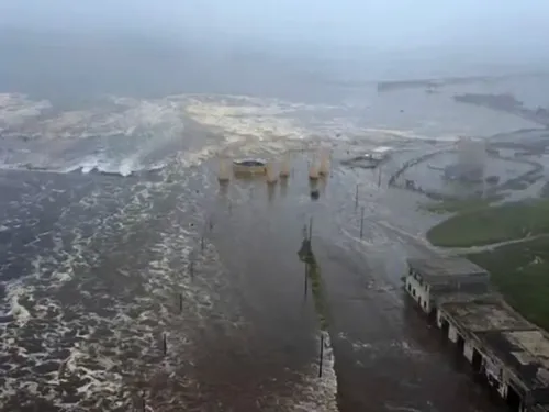 Appels au désarmement du Hamas, dialogue Maroc-Algérie et chaos...