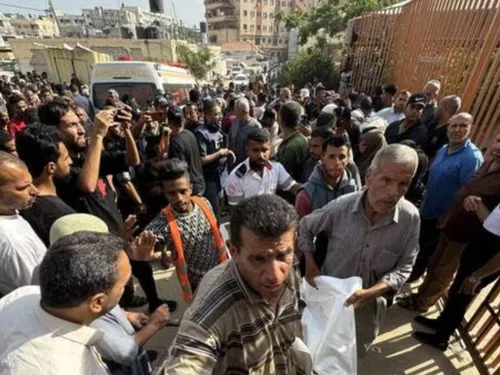 Gaza : Israël prêt à laisser partir les habitants, Zelensky à...