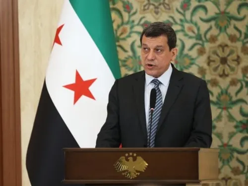 Syrie : le chef des puissantes forces kurdes annonce leur dissolution