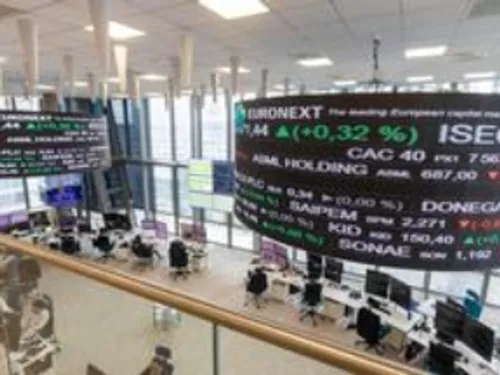 Violences du 17 octobre : le CAC 40 chute et les inquiétudes sur la...
