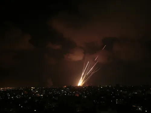 Bombardement israélien à Damas : la présidence syrienne dénonce une...