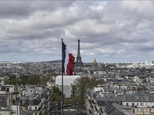 Immigration en France : l’Etat sommé de corriger les...
