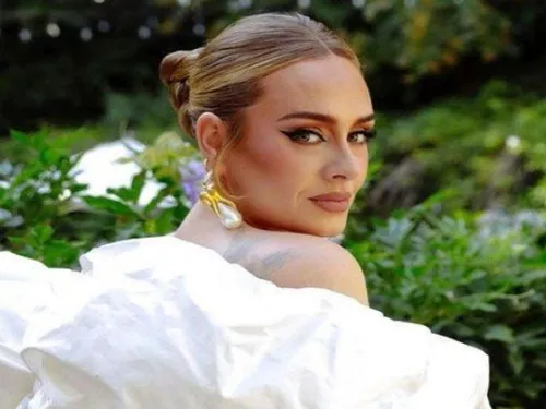 Adèle  : le chiffre 30 vu partout dans le monde annoncerait-il son...